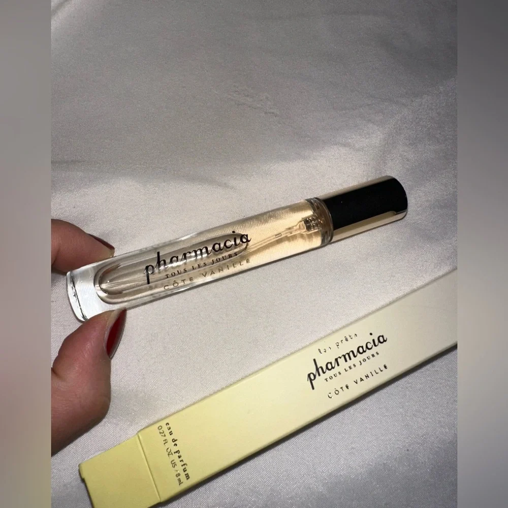 Anthropologie Cotte vanilla travel size cute sexy beauty ๐๐๐ - 0.27 FL. OZ 8ml - Picture 2 of 3